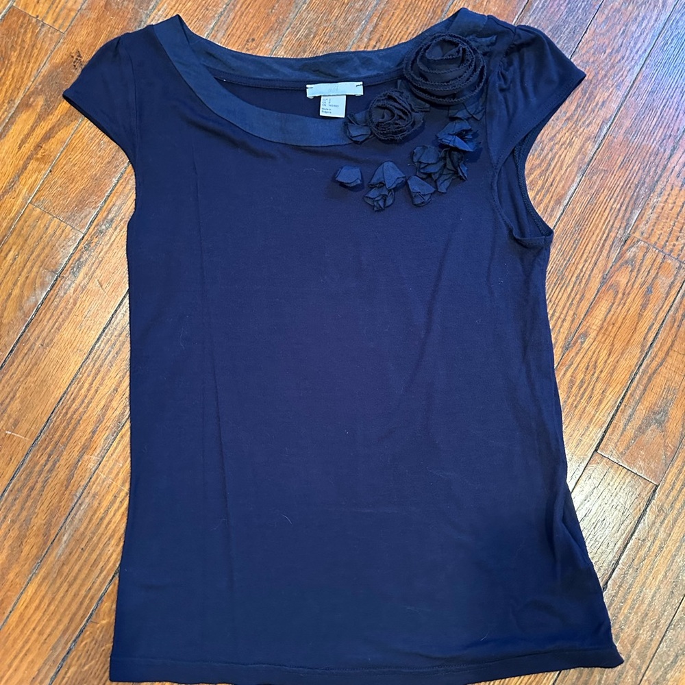 H&M Navy Blue Floral Ruffled Top with Cap Sleeves